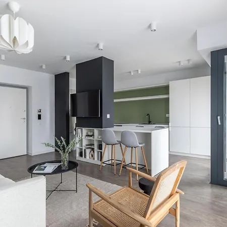 North By Citylife Cloud 9 E Apartment *